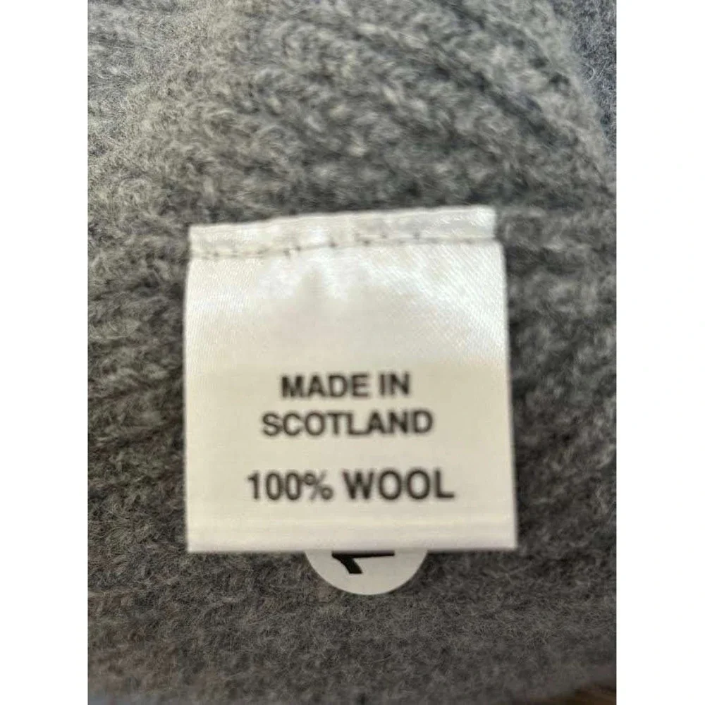 Fiorucci Grey 100% Wool Ribbed Knit Beanie Hat Made in Scotland Red F Logo
